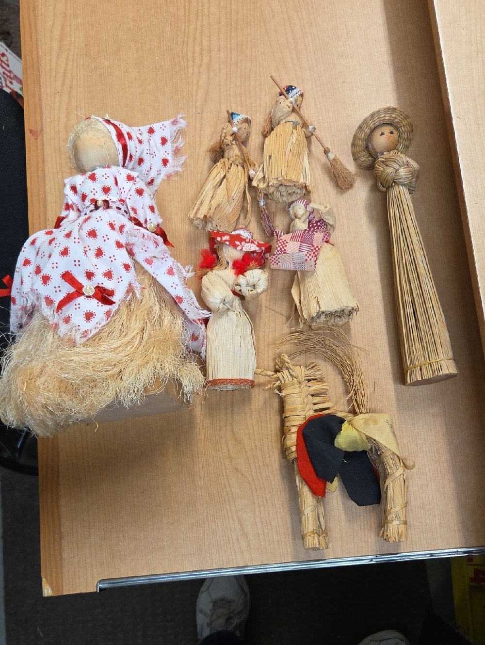 7 Vintage Corn Husk‎ Dolls Hand-Made
